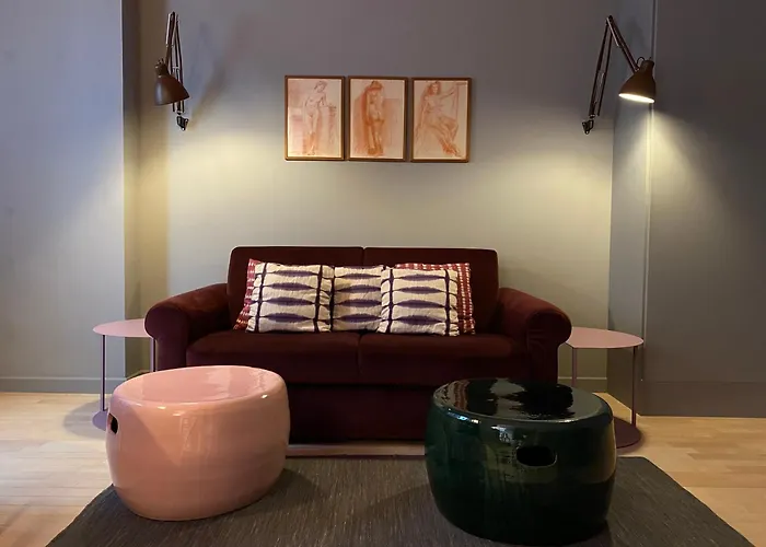 Cozy Open Space - Colonne Apartmán